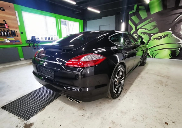 Porsche Panamera cena 169740 przebieg: 55000, rok produkcji 2010 z Piaseczno małe 154